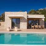 Christdilia Agios Christoforos (Lefkada)