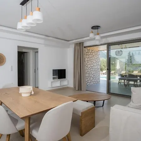 Christdilia Villa Agios Christoforos (Lefkada)