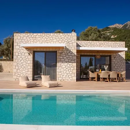 Christdilia Agios Christoforos (Lefkada)